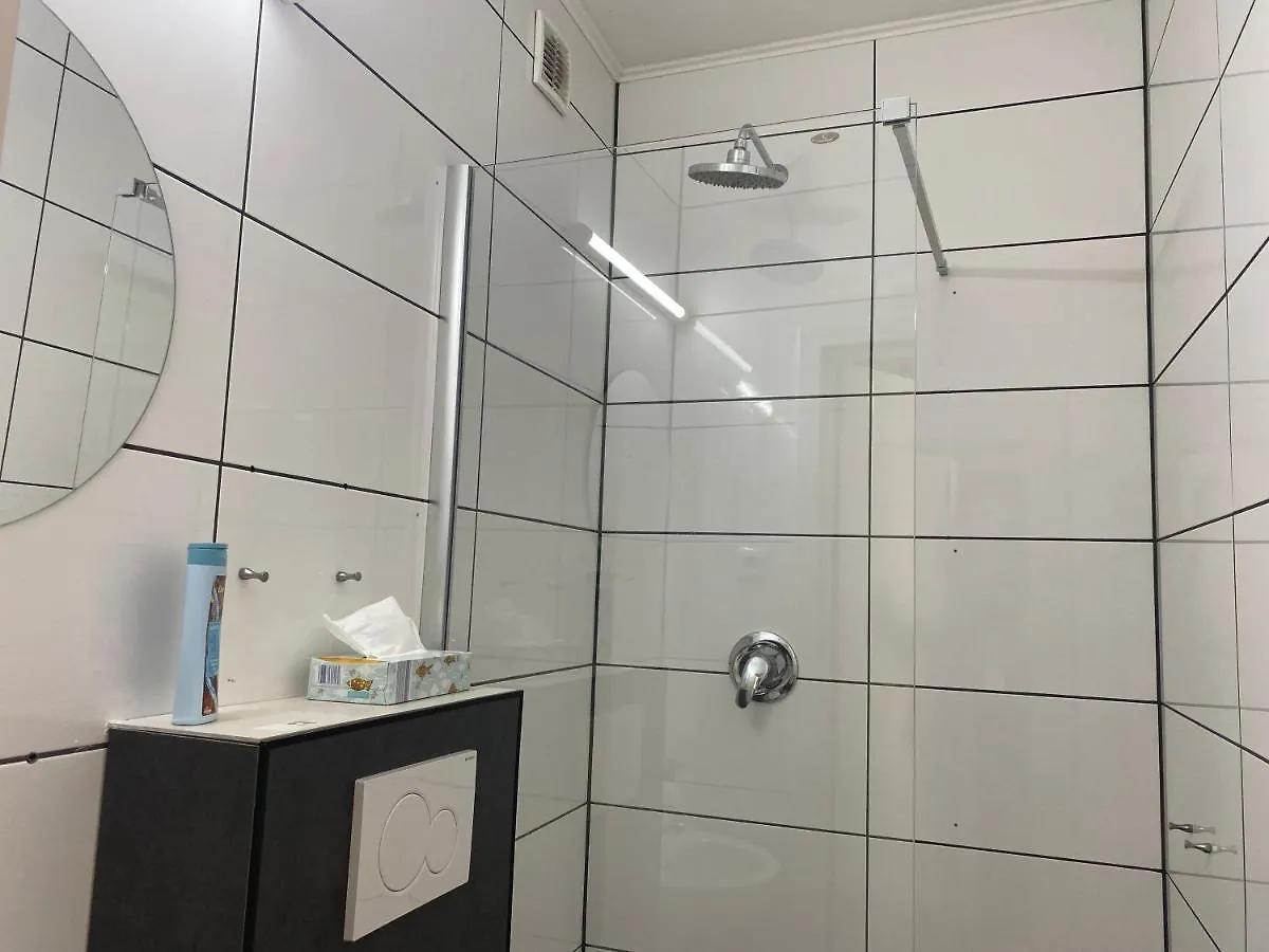 ***  Hotel Petite Koenigsallee Self Check-In Düsseldorf Niemcy