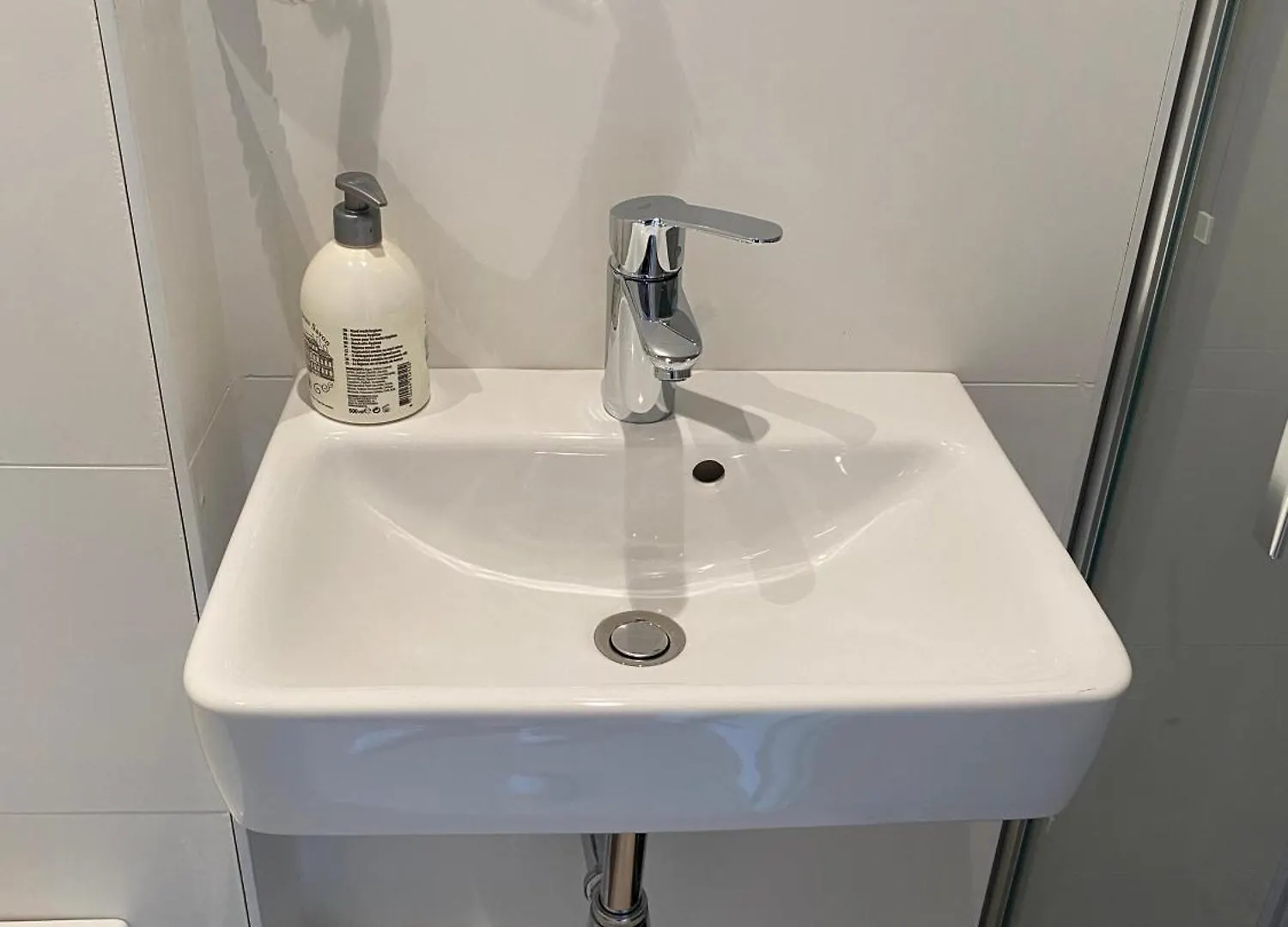 Hotel Petite Koenigsallee Self Check-In Düsseldorf 3*,  Niemcy