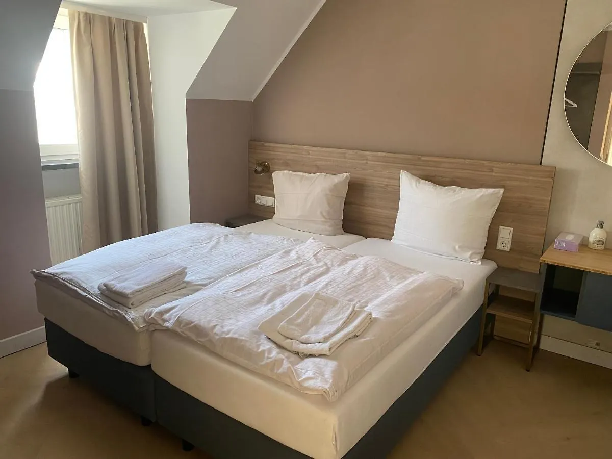 Hotel Petite Koenigsallee Self Check-In Düsseldorf