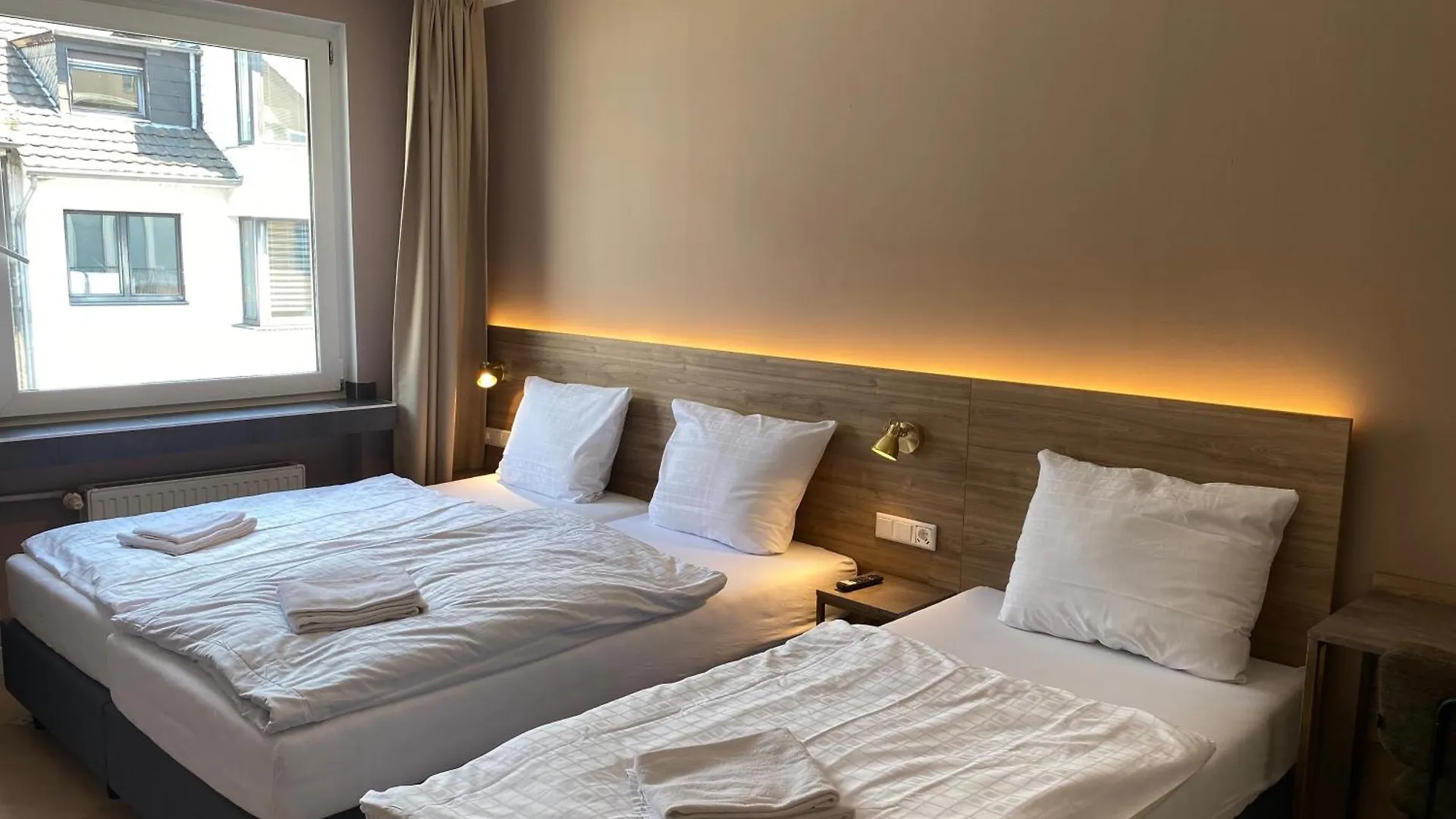 Hotel Petite Koenigsallee Self Check-In Düsseldorf
